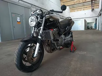 honda hornet 900