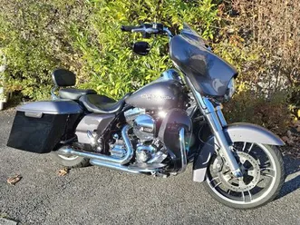 harley davidson 1690 flhx street glide