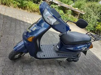 yamaha zest 50 roller mit papiere und 2 schlüssel