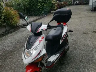 keeway ry8 roller 25kmh mofa & 50kmh papiere