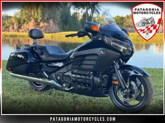 2013 honda gold wing® f6b deluxe