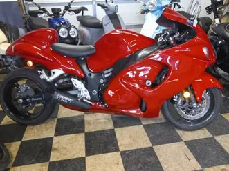 used suzuki hyabusa in mint condition!