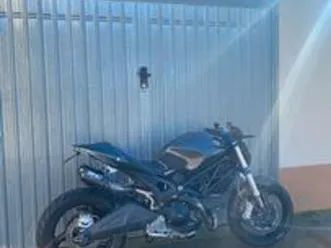 ducati monster 696, omologato a2