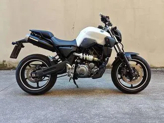 yamaha mt-03 25 kw a libretto bianco