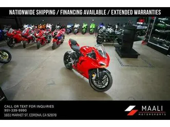 2022 ducati panigale v2 - warranty / financing available!