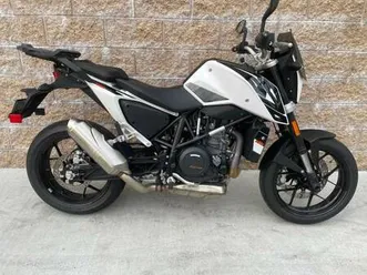 2017 ktm 690 duke (4700 miles)