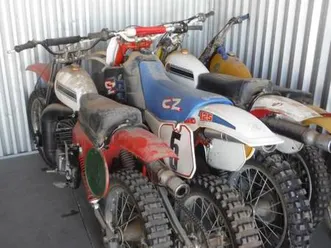 looking for old unused vintage dirt bikes