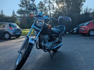 honda cm 125 c à restaurer