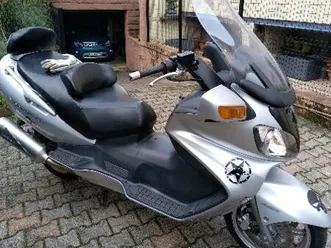 scooter suzuki 650 burgman