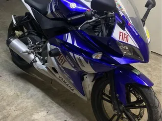 yamaha yzf r125 replica rossi