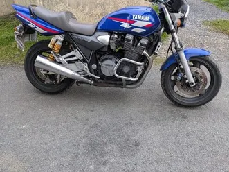 yamaha 1300 xjr