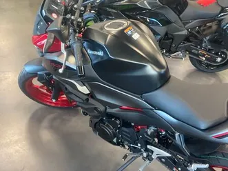 moto kawasaki z500 se