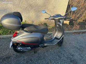 vespa sprint s 125
