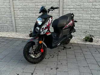 ② sym crox 50 cc b klasse (met 2400km)