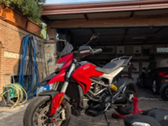 ducati hyperstrada 939