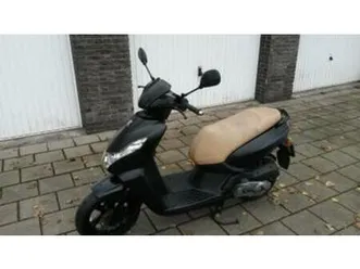 peugeot kisbee 2012, geel kenteken — scooters | peugeot — marktplaats