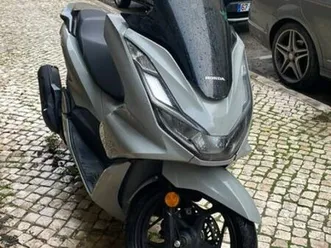 vendo pcx 2024 pronta a usar lumiar