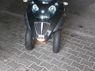 piaggio mp3 250 lt mit fuß bremse