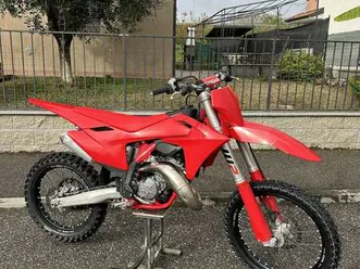 gas gas mc 125 rosso