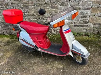 honda 125 lead