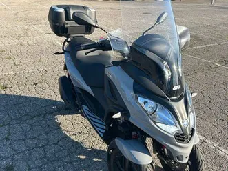 piaggio mp3 300hpe sport