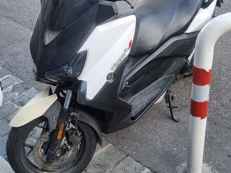 yamaha xmax 125