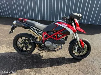 ducati hypermotard 796 a2