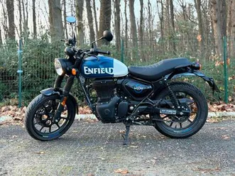 ② royal enfield hntr 350 wit/blue ingeschreven april/2024