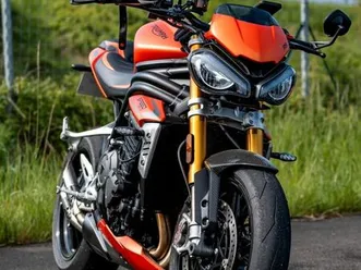 triumph speed 1200rs