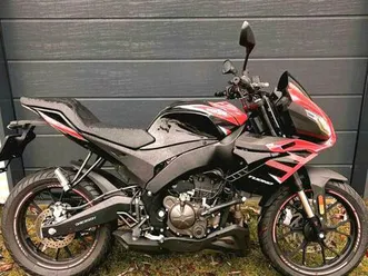 aprilia tuono 125
