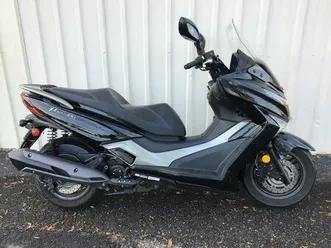 2022 kymco x-town 300i abs