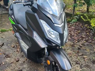 scooter électrique tilmax 125