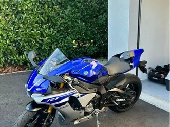 yamaha r1