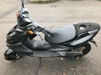 scooter yamaha aerox 50