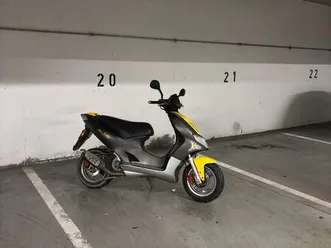 kymco super 9 lc (50 ccm roller 2 takt)