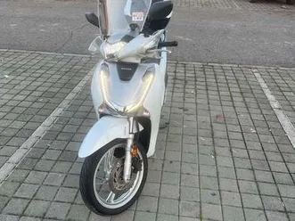 honda sh 125i abs bianco