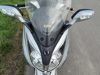 ② sym. motoscooter