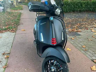 ② vespa sprint 2023 iget