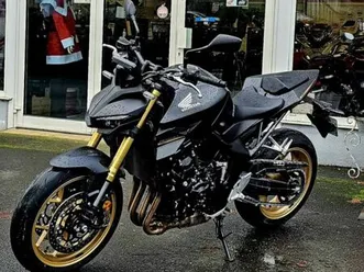 honda cb1000 hornet sp 2025 1000 cm3 | moto roadster | 3 200 km | noir | 51000 chalons sur marne