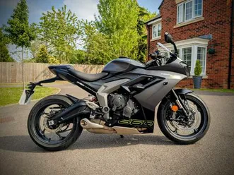 triumph daytona 660 super sports petrol manual x-ring euro 5 (95 ps) 660 cc
