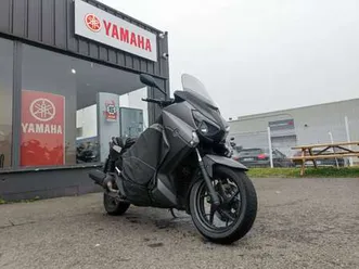 yamaha x-max 125