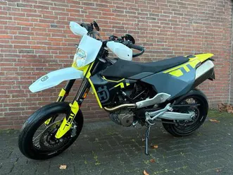 husqvarna 701 supermoto - nur 3460km, neuwertig