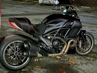 ducati diavel 1200 2016 1200 cm3 | moto routière | 39 000 km | noir | 51000 chalons sur marne