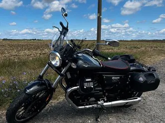 moto guzzi v9 roamer, bobber style, mit koffern