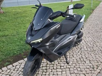scooter keeway 125 cc - oferta de 2 capacetes quarteira
