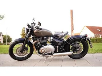 triumph bobber bonneville 1200