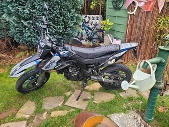 sehr schöne 125er aprilia sx / rx 125