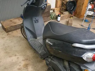 peugeot kisbee, roller