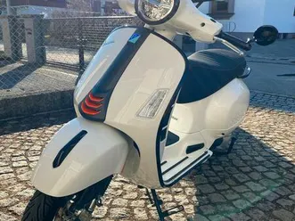 vespa 300 gts supersport