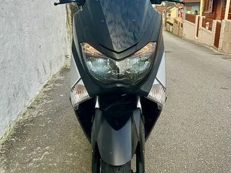 yamaha nmax 125 cc | 2017 | 32.000 km | top case fânzeres e são pedro da cova